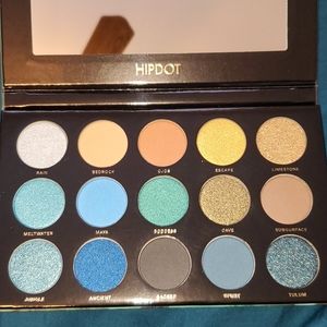 HIPDOT Cenote Eyeshadow Palette